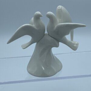 Ceramic Dove Figurine - Peaceful Design - C&R Unique Ornaments, Inc. (2001)